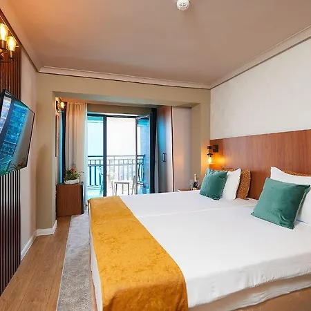 Sentido Bellevue Szálloda Napospart