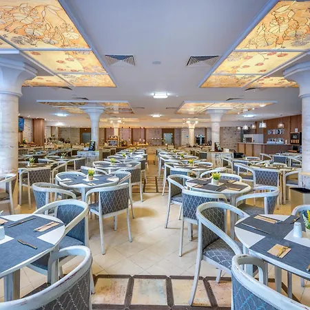 Szálloda Sentido Bellevue Napospart