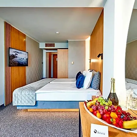Sentido Bellevue 4* 써니비치